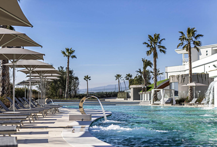 Relax in piscina: 4 esperienze da non perdere in Basilicata