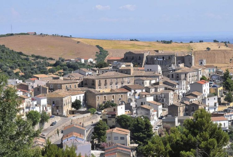 Un borgo tutto da scoprire: Nova Siri!