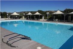 Anche Sabato e Domenica: Accesso in Piscina anche con Pranzo, Spa e Massaggio per 2 o 3 persone