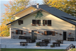 1 Notte tra la Natura in B&B o Mezza Pensione anche con Spa per 2 persone