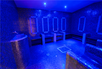 1 Notte in B&B o Mezza Pensione anche con Spa per 2 persone