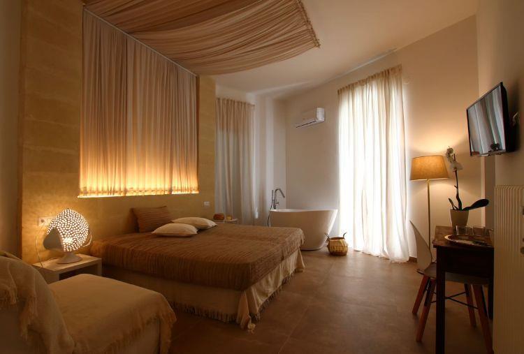 1 Notte in Junior Suite con Spa Esclusiva e Riservata anche con Massaggio per 2 persone