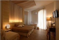 1 Notte in Junior Suite con Spa Esclusiva e Riservata anche con Massaggio per 2 persone